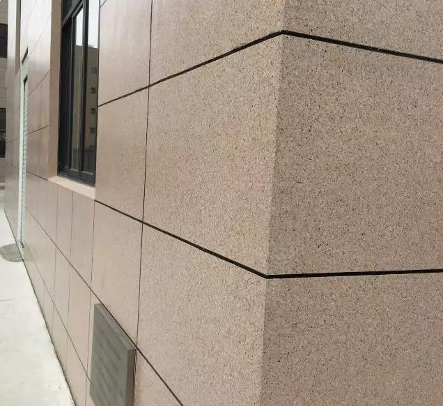 水包水水包砂在舊墻面上施工，該怎么處理？